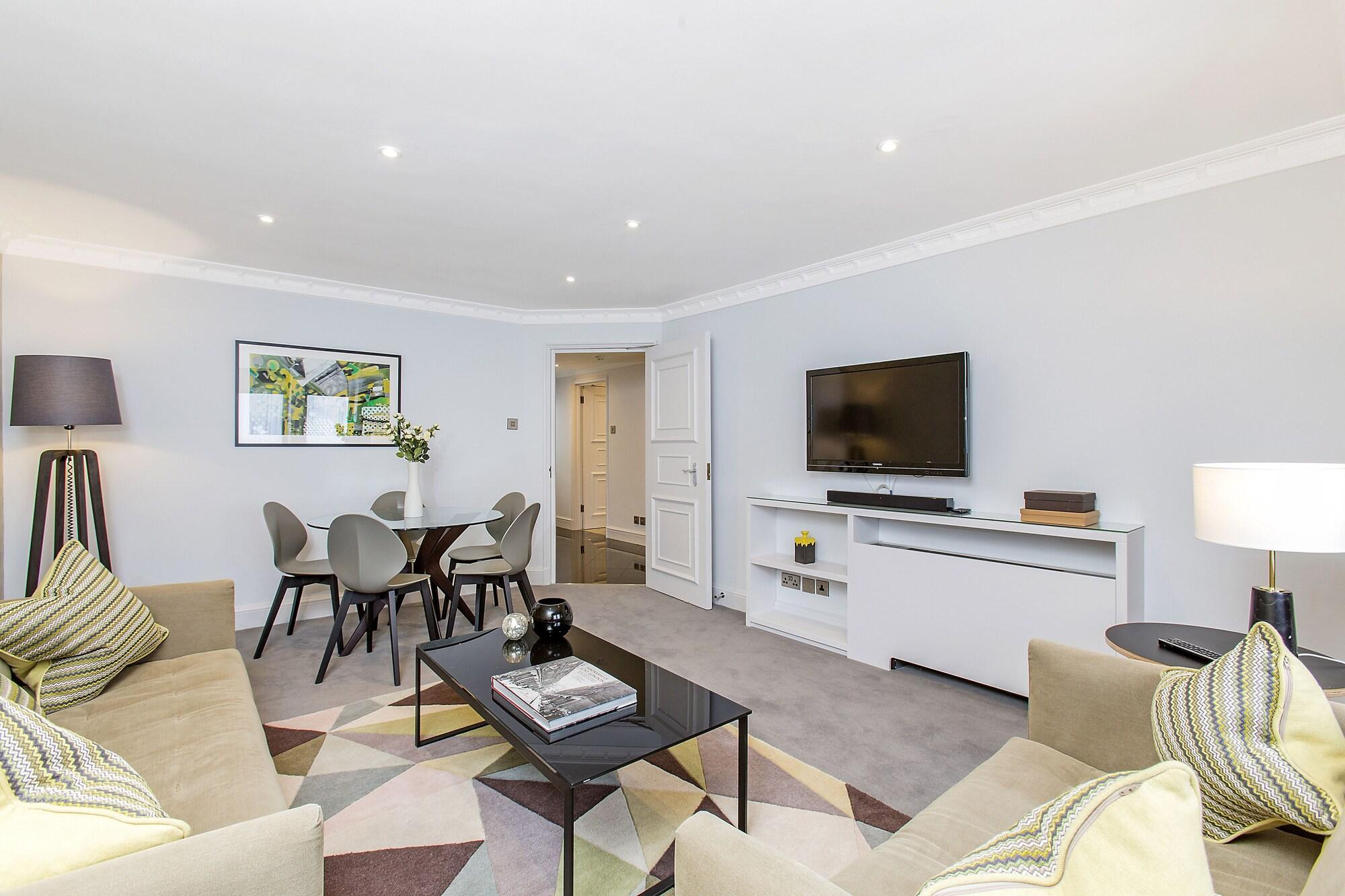 Mayfair House Aparthotel Londra