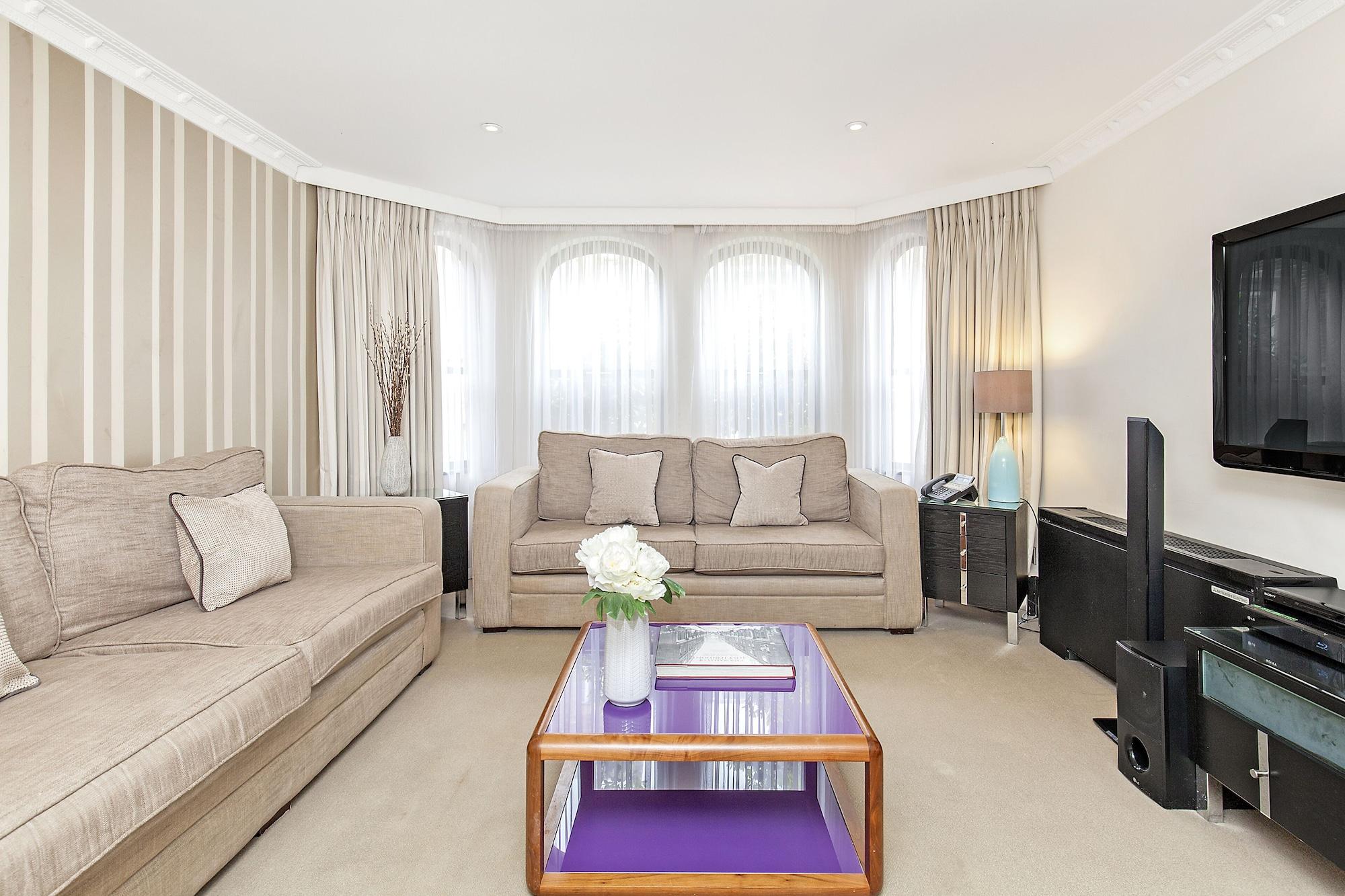 Mayfair House Aparthotel Londra
